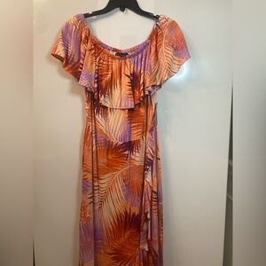 BOLD elements dress. NWT. Stretch. Multi Color.